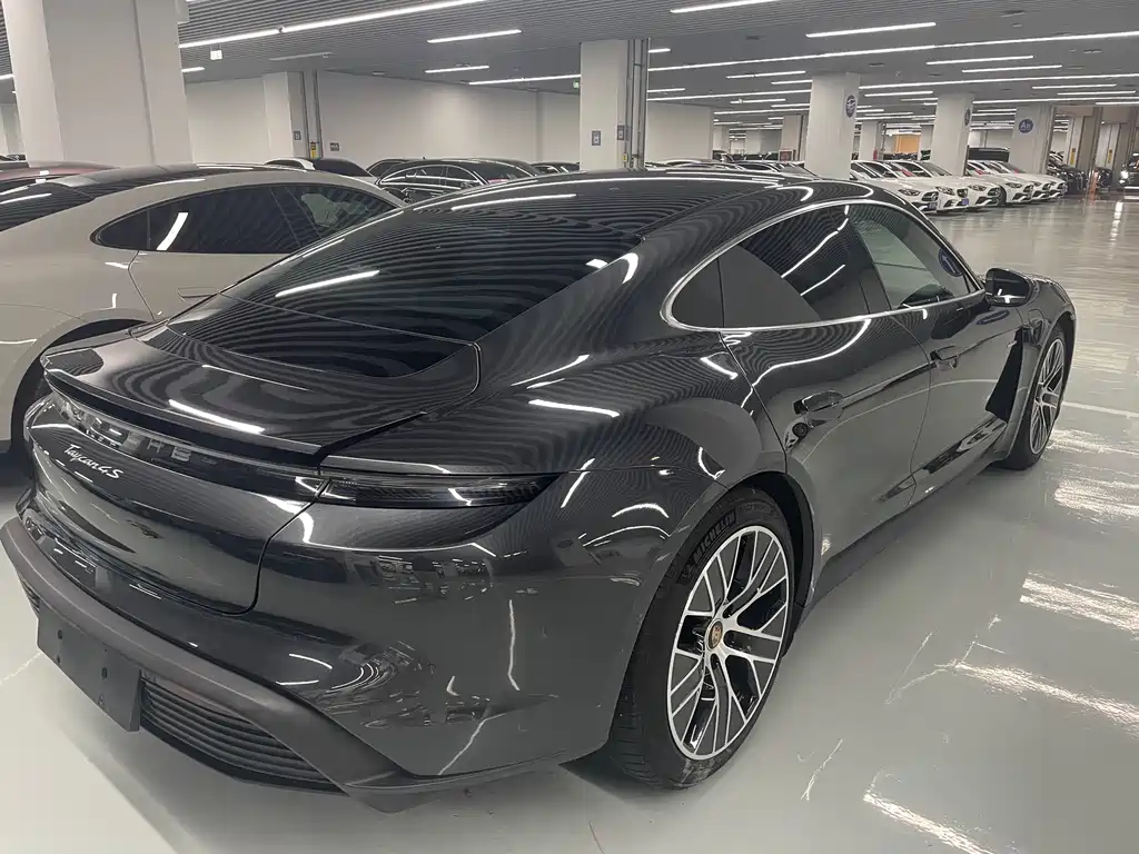 Porsche Taycan 2020 Taycan 4S