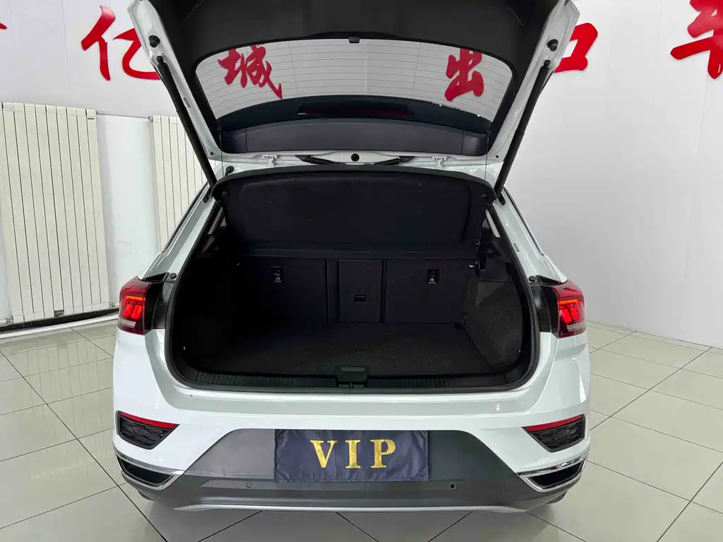 Volkswagen T-Roc — миниатюра 19