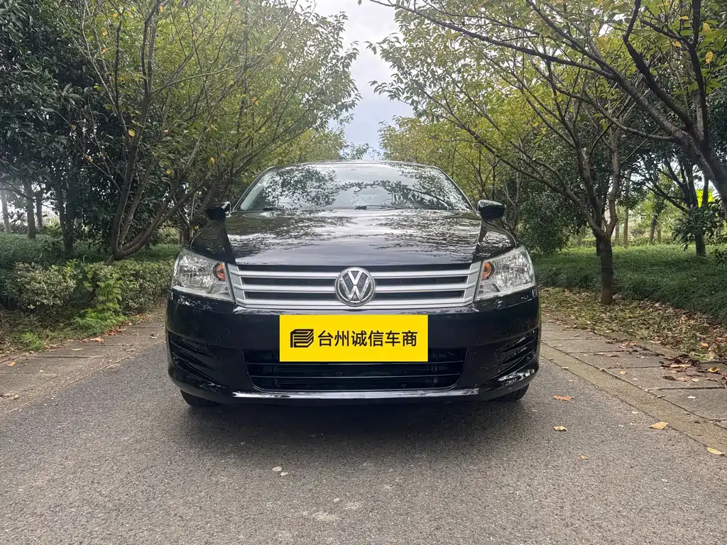 Volkswagen Santana — миниатюра 2