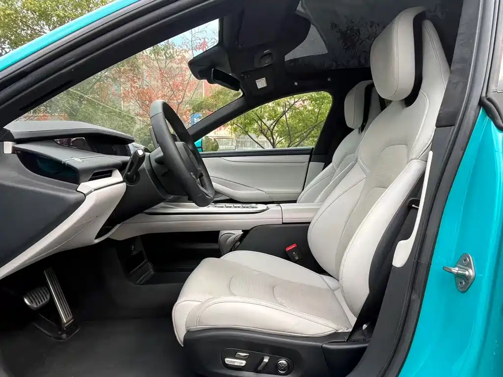 XIAOMI CAR XIAOMI SU7