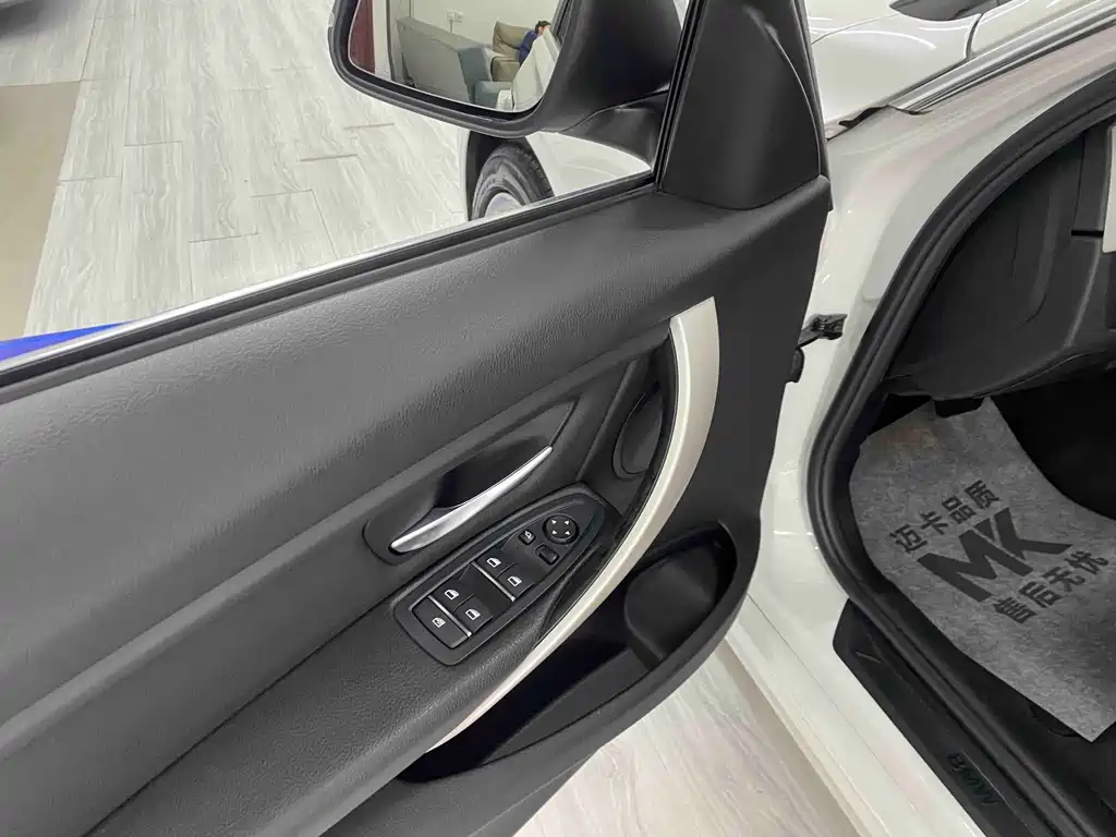 BMW 3 Series — миниатюра 5