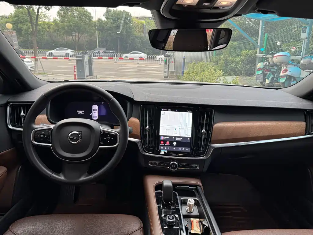 Volvo S90 — миниатюра 11