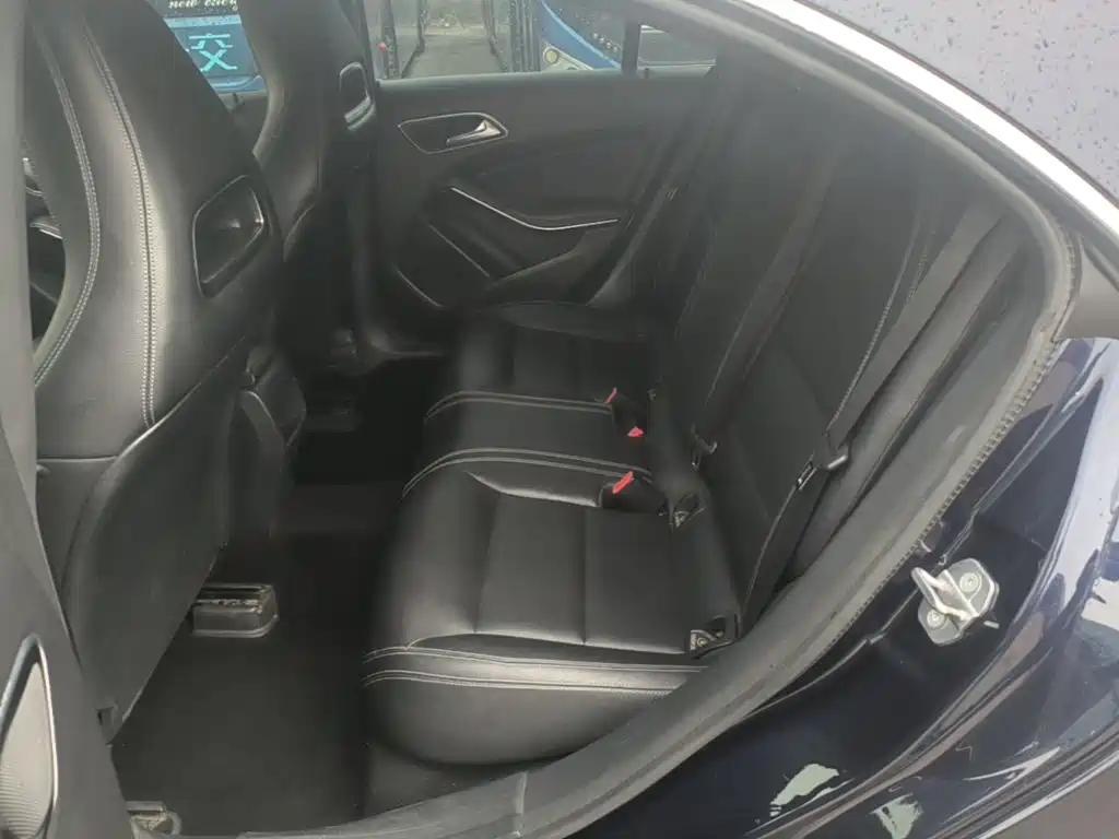 Mercedes-Benz CLA (Import) — миниатюра 17