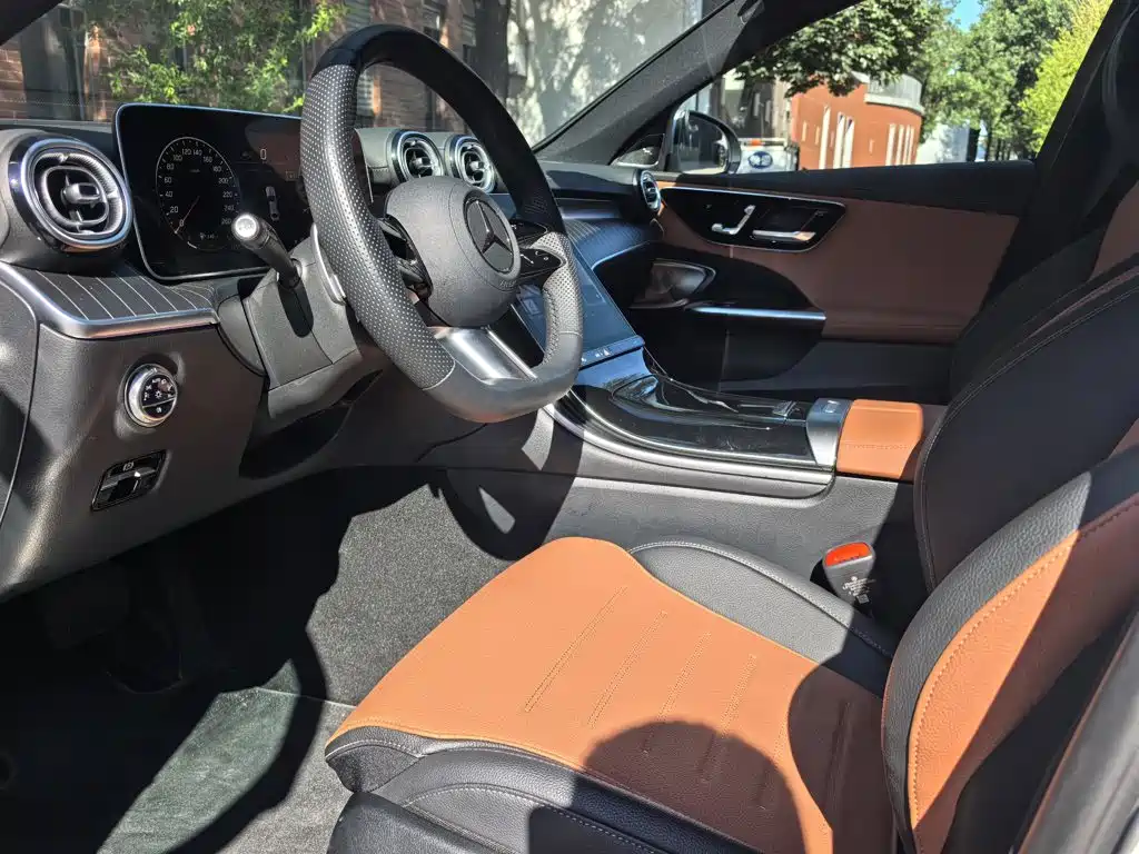 Mercedes-Benz C-Class — миниатюра 5