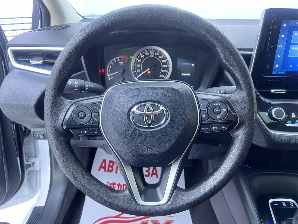 Toyota Corolla — миниатюра 11