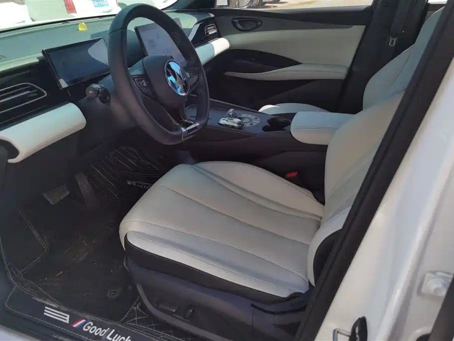 BYD SEAL 06 NEW ENERGY