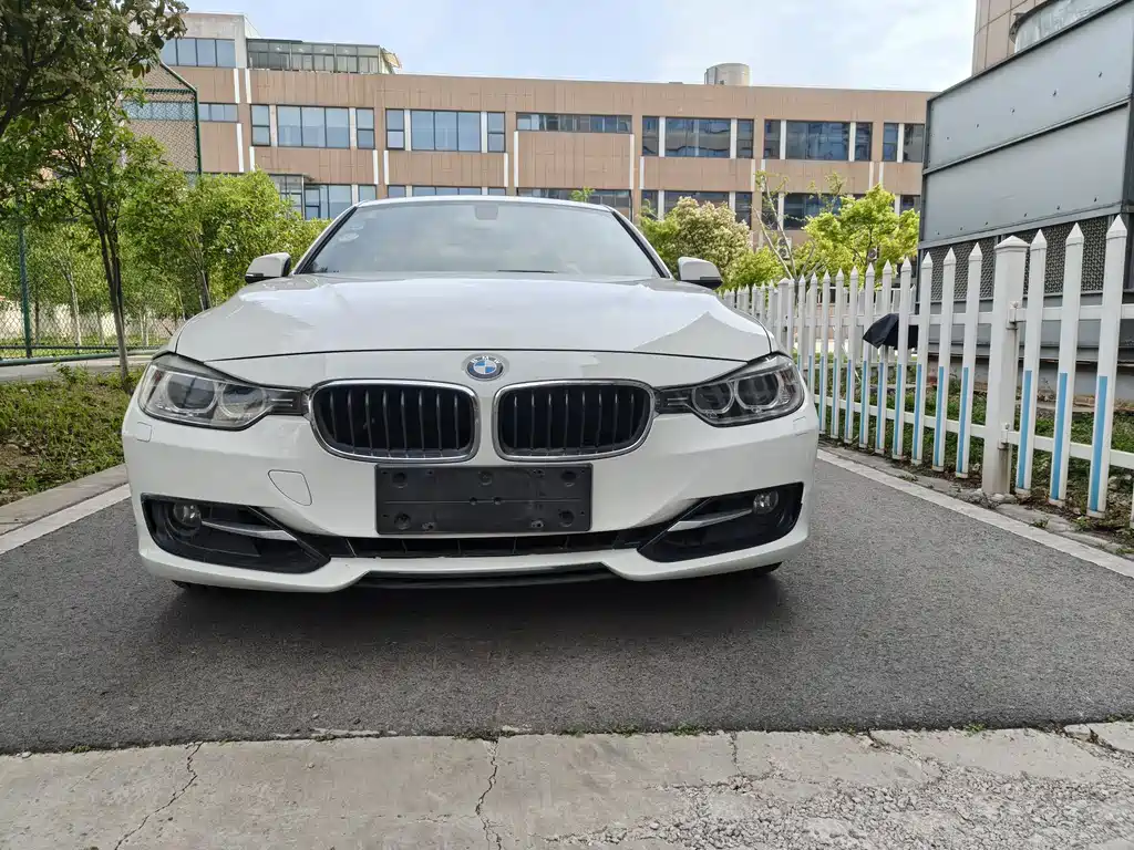 BMW 3 Series 3 2014 320i Sport