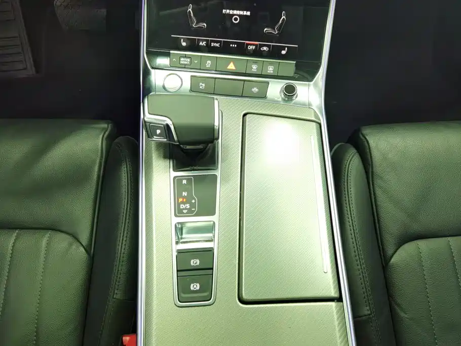 Audi A6L — миниатюра 16