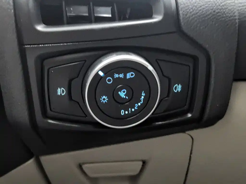 Ford Focus — миниатюра 21