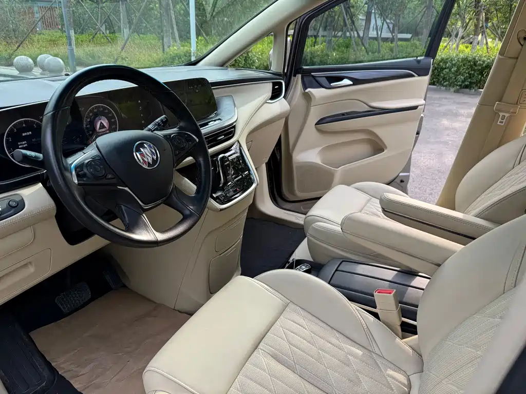 Buick GL8 2022 ES 653T Luxury
