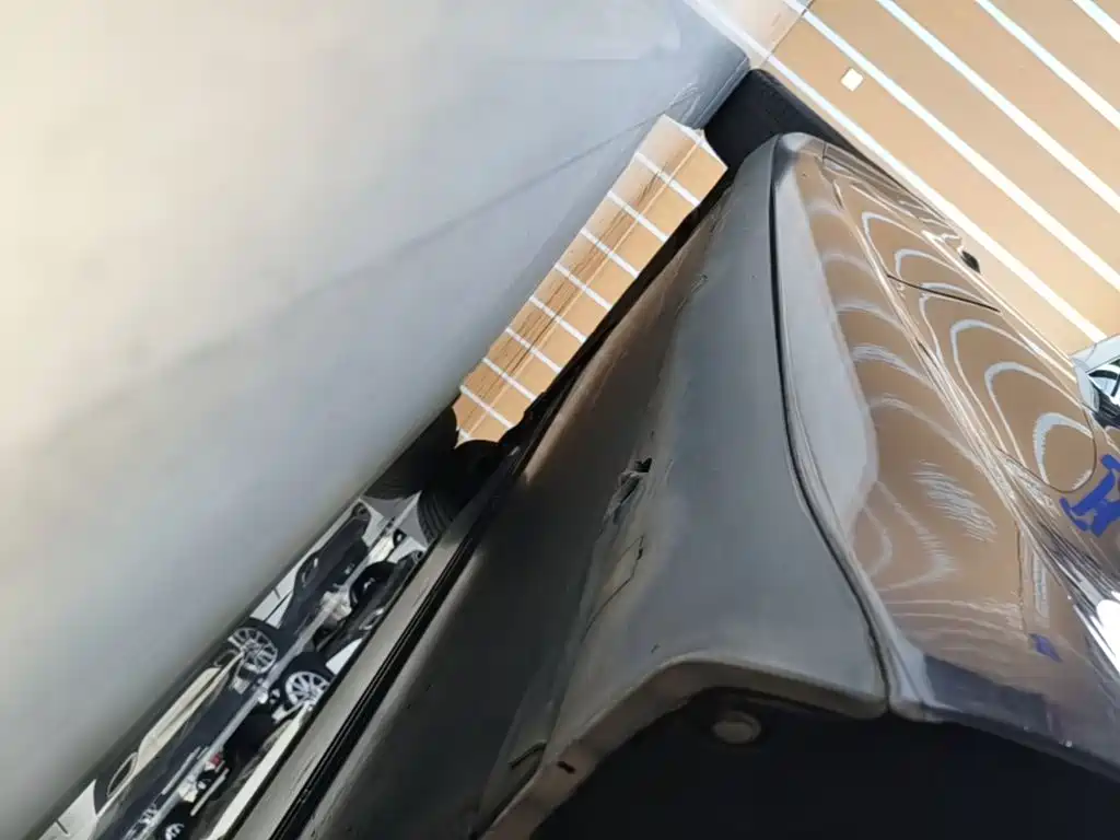 Tesla Model 3 — миниатюра 22