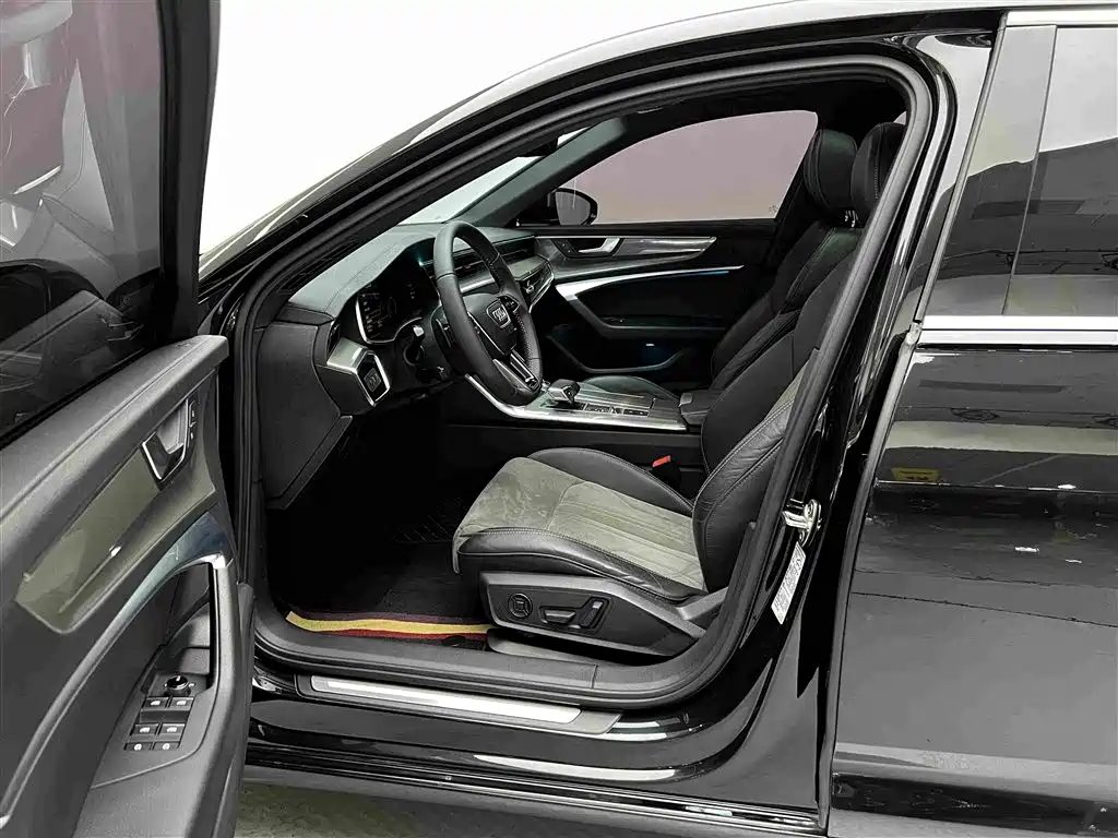 Audi A6L — миниатюра 6