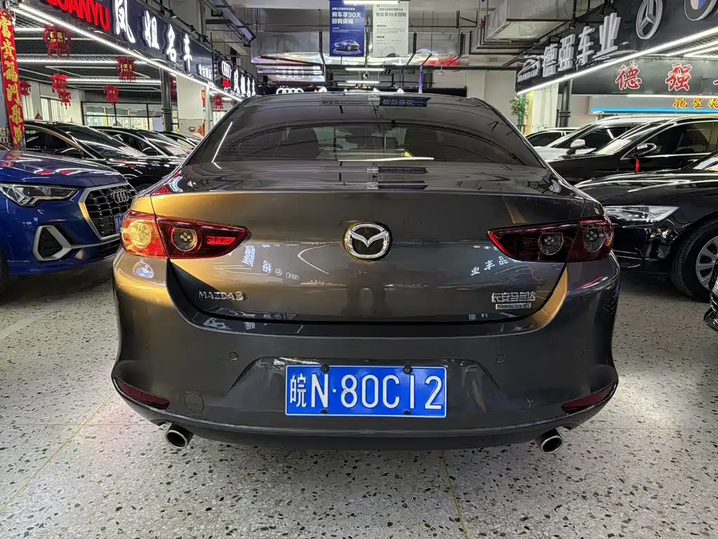MAZDA 3 ANGKESAILA