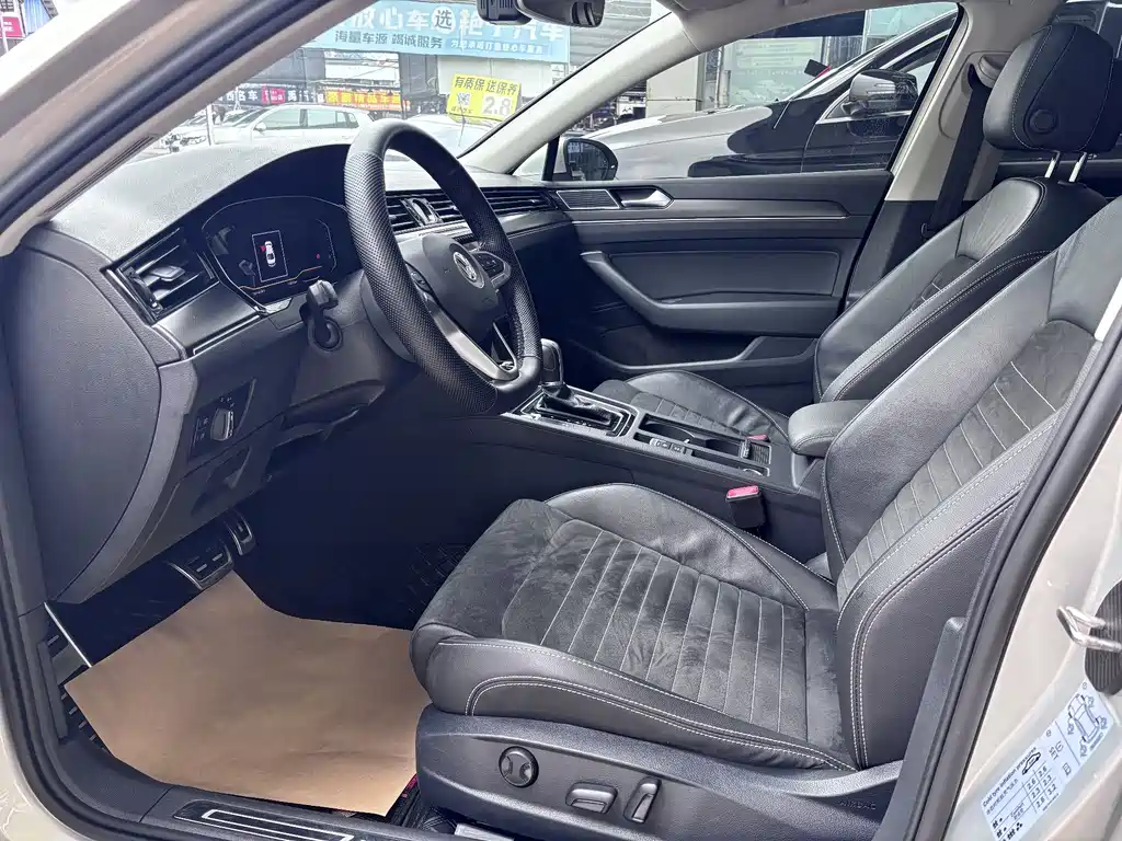 Volkswagen Magotan 2020 330TSI DSG Luxury