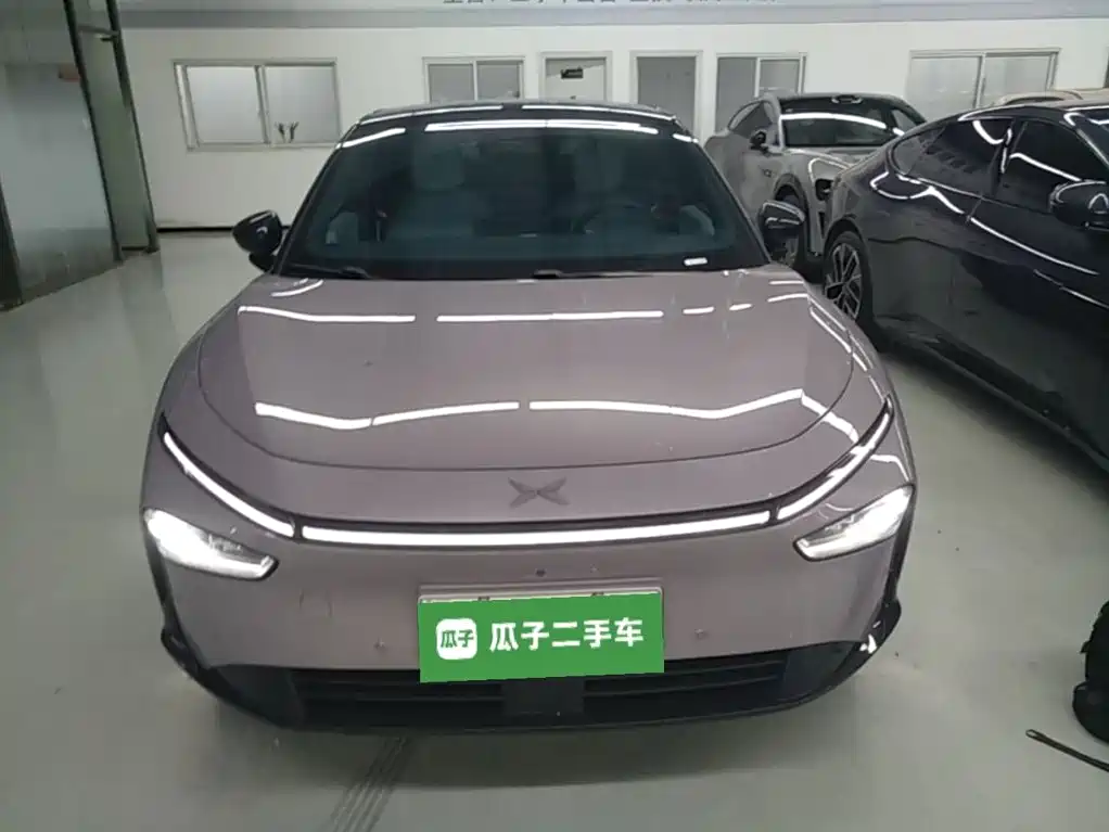 Xpeng P7 + 2025 Max Flagship