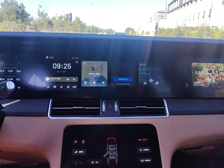 Li Auto Li ONE — миниатюра 13