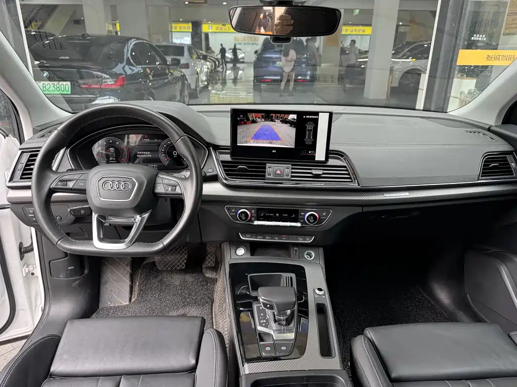 Audi Q5L — миниатюра 10