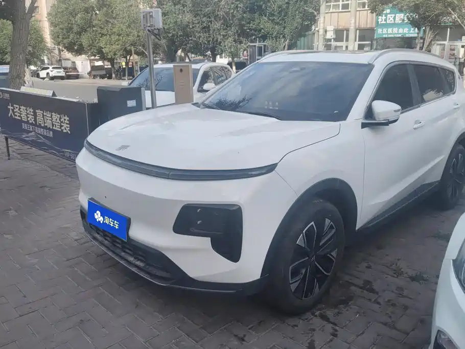 2025 JETOUR Shanhai - zdjęcie 1 z 16