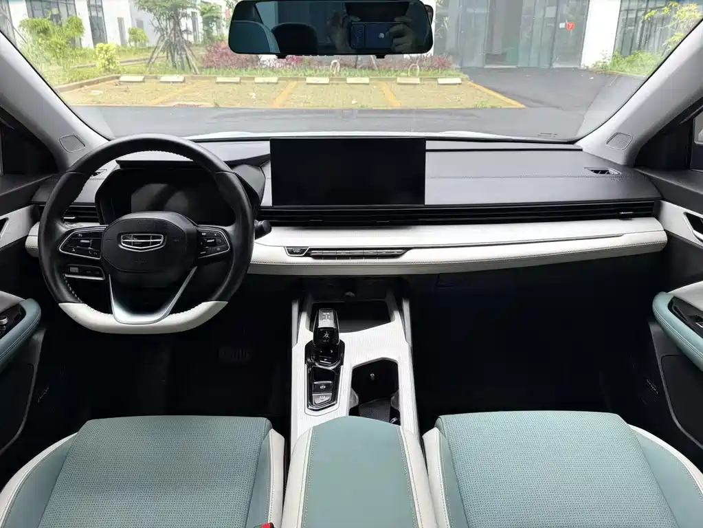 Geely L HiP — миниатюра 5