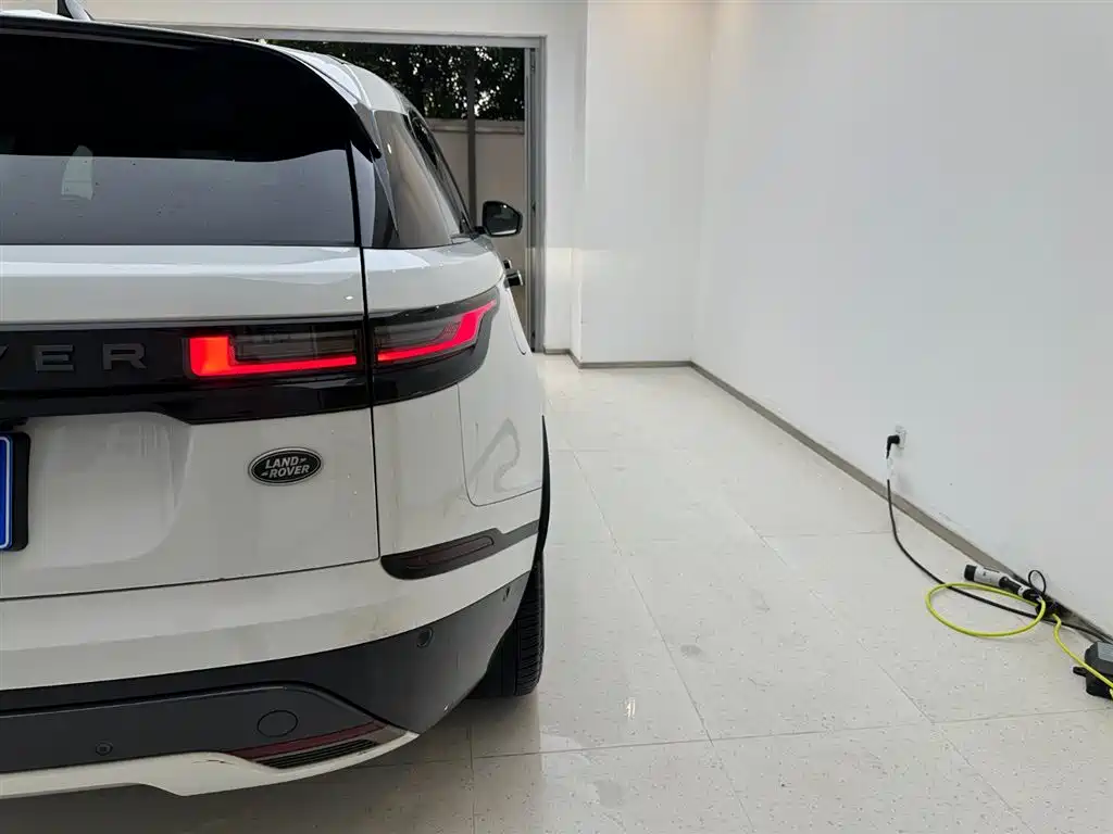 Land Rover Range Rover Velar 2024 Dynamic SE
