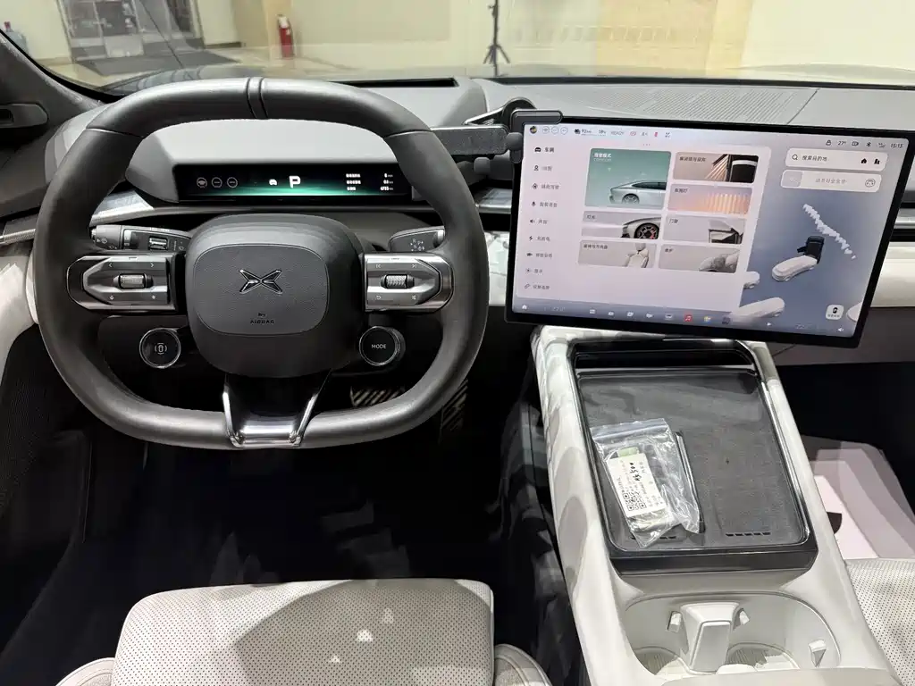 XPeng P7 — миниатюра 8