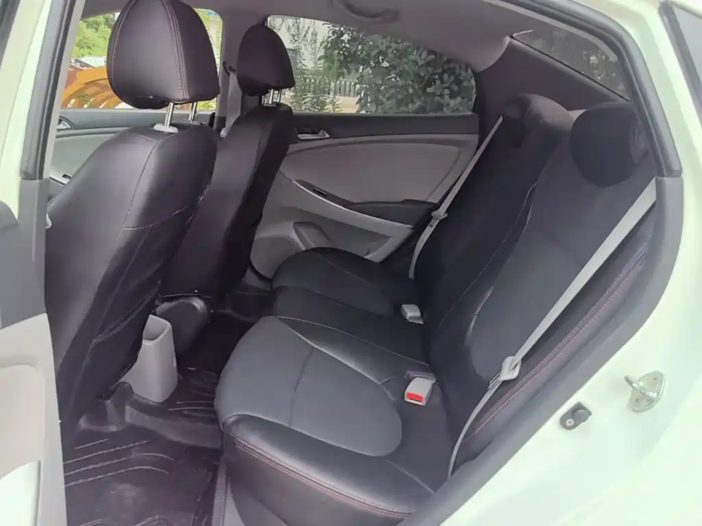 Hyundai Verna — миниатюра 17