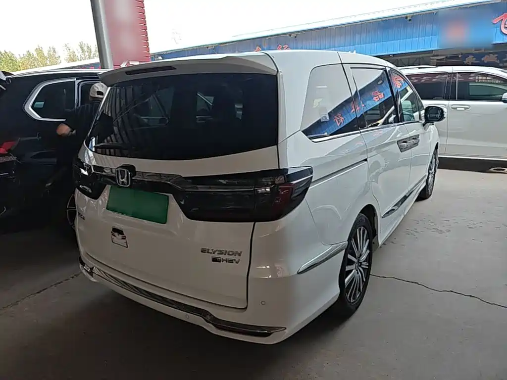 Honda Elysion — миниатюра 7