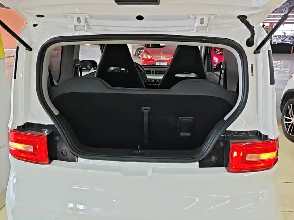 Wuling MINIEV — миниатюра 19