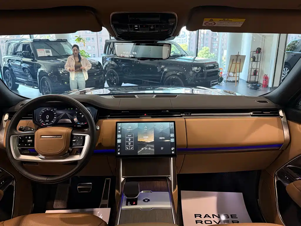 Land Rover Range Rover — миниатюра 6