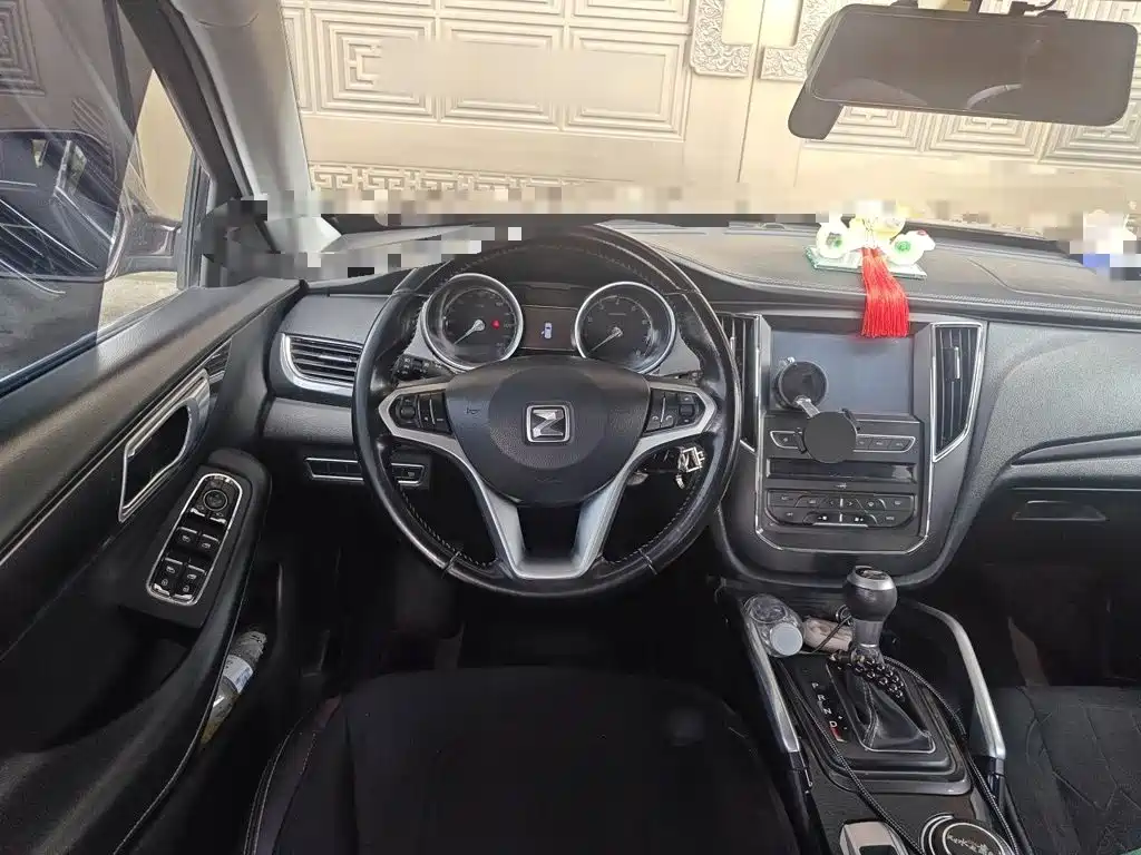 Zotye Zotye SR7 — миниатюра 6