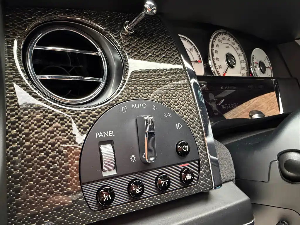 Rolls-Royce Wraith 6.6T Standard Type, фото 7