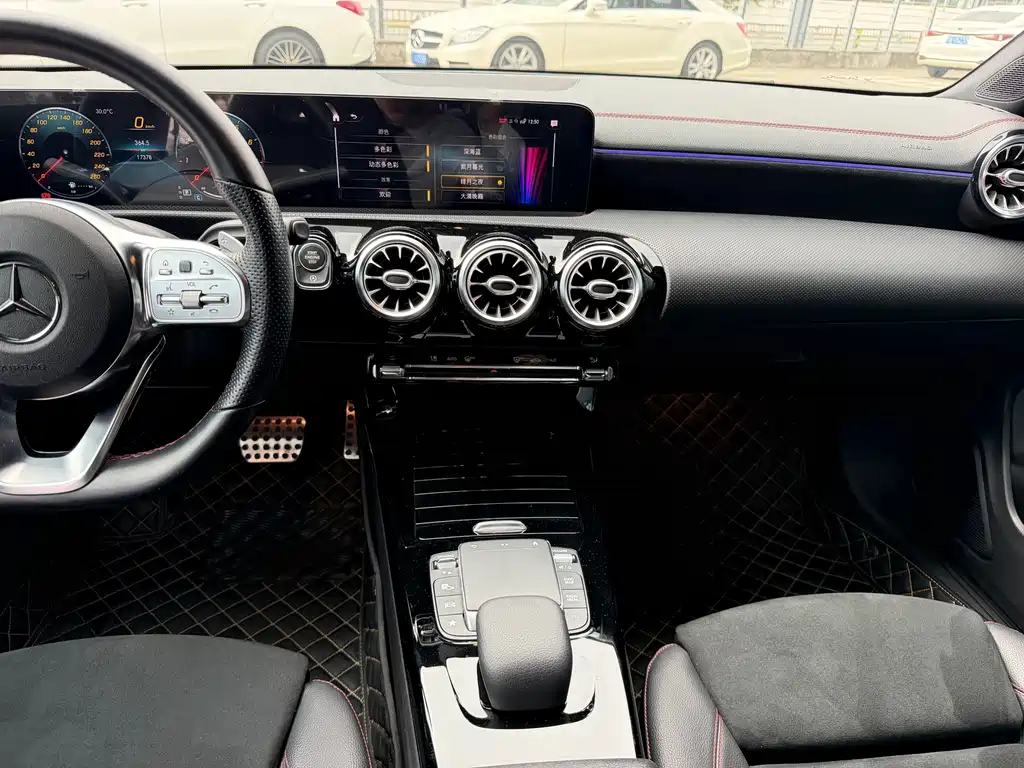 Mercedes-Benz CLA (Import) — миниатюра 16