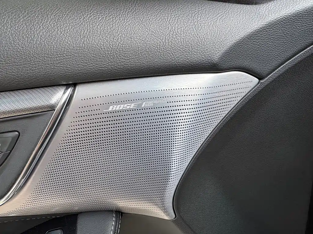 Cadillac CT5 — миниатюра 12