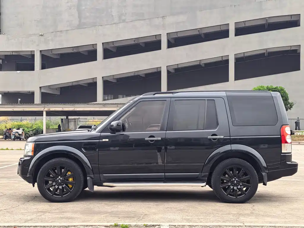 Land Rover Discovery 2010 4.0 V6 HSE