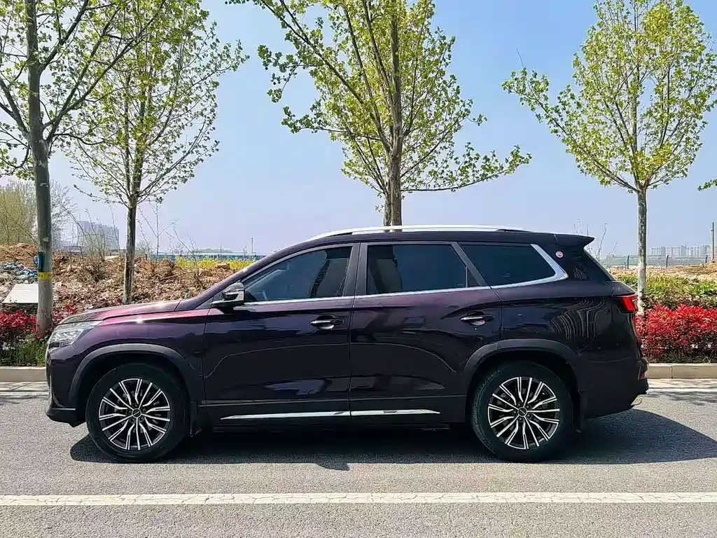 JETOUR X90 PLUS 2021 1.6TD DCT 7 мест