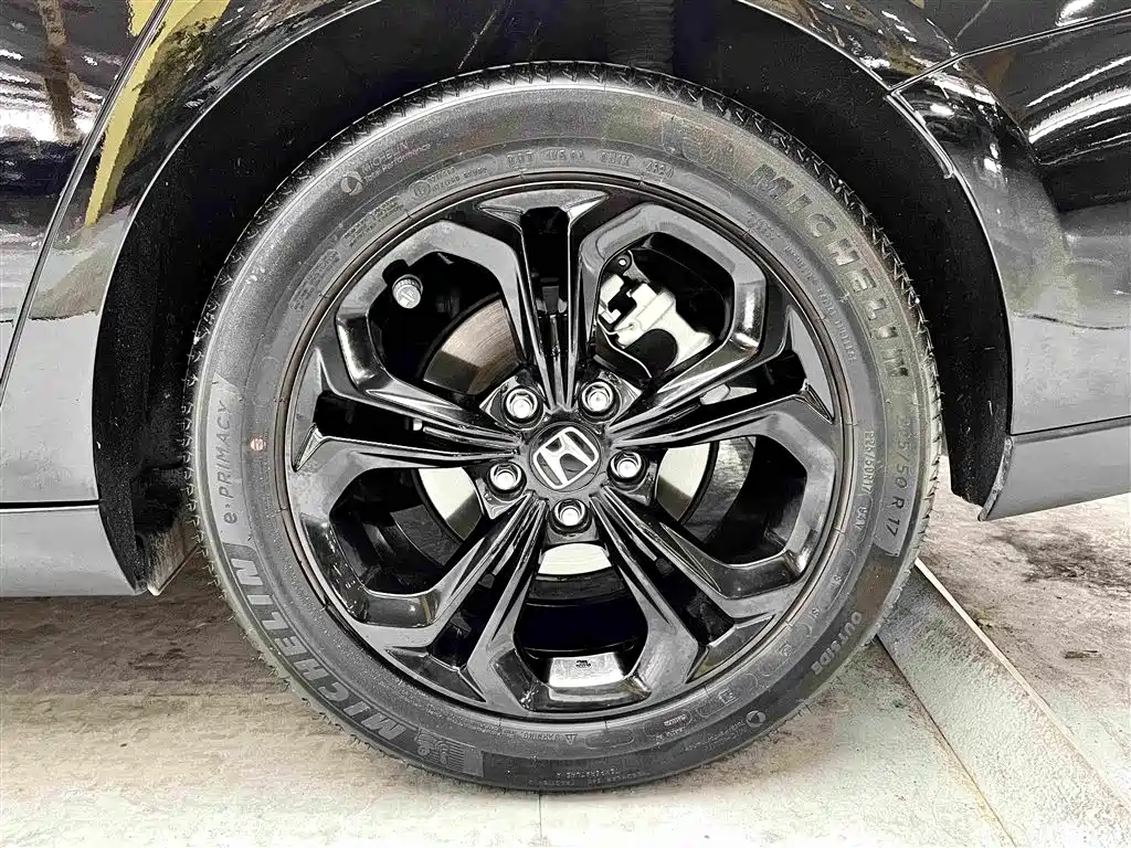 Honda Accord — миниатюра 6