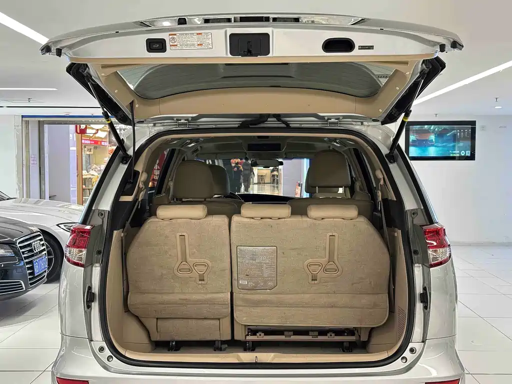 Toyota Previa 2012 2.4L 7 Luxury