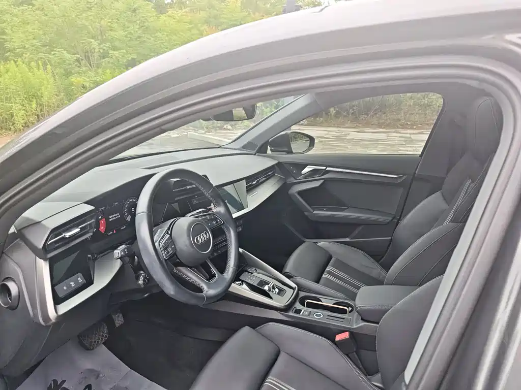 Audi A3 2023 Sportback 35 TFSI Fashion Sport