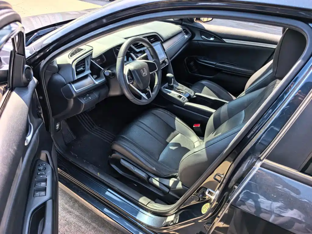 Honda Civic — миниатюра 8