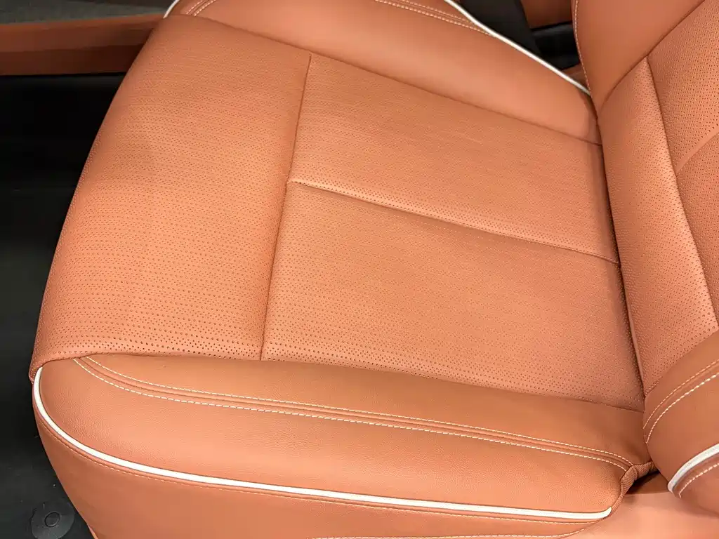 Cadillac IQ — миниатюра 14