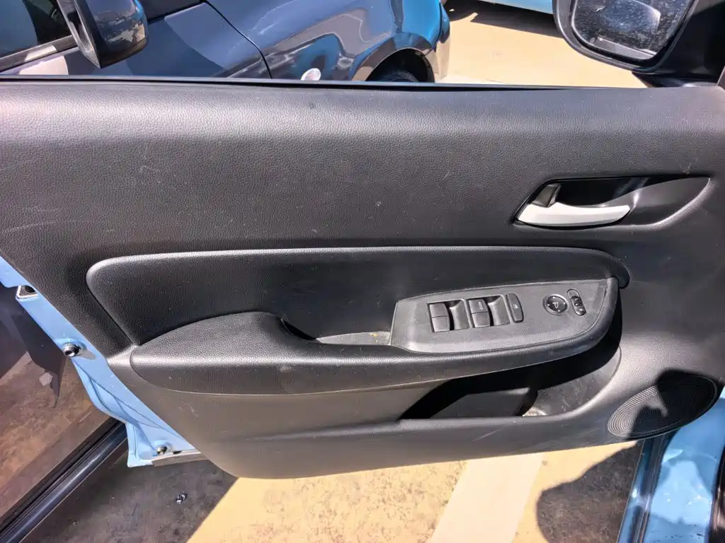 Honda Fit — миниатюра 5