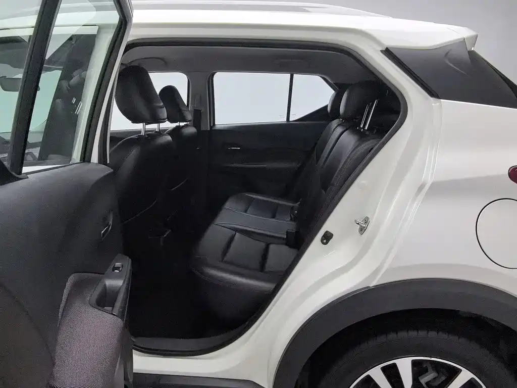 Nissan Kicks — миниатюра 15