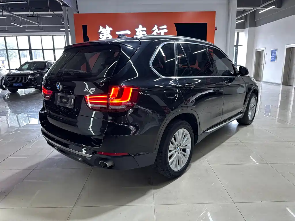 BMW X5 2018 xDrive28i