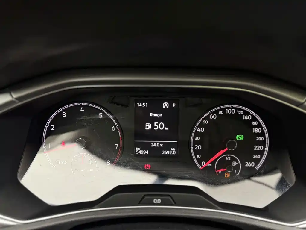 Volkswagen T-Roc — миниатюра 13