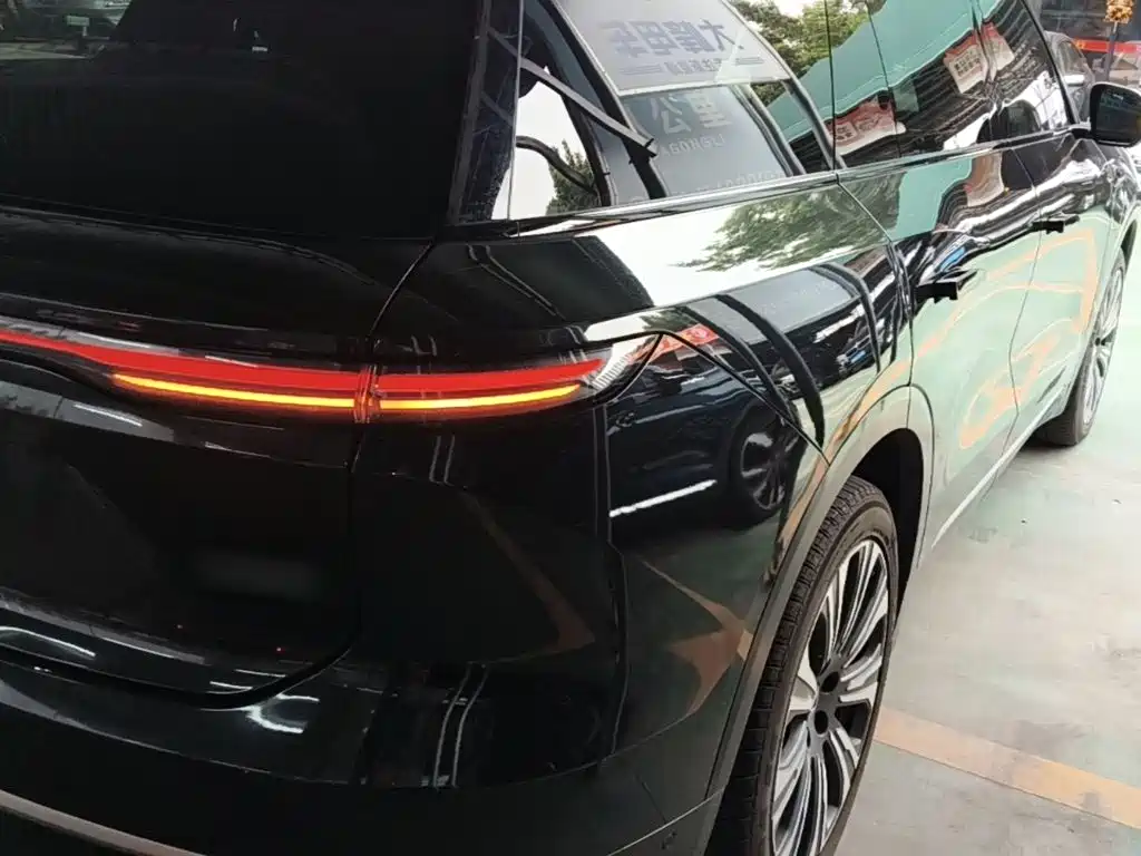 NIO ES8 — миниатюра 8