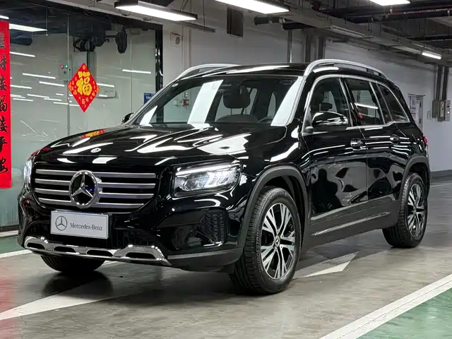 Mercedes-Benz GLB 2024 GLB 220 — фото 1