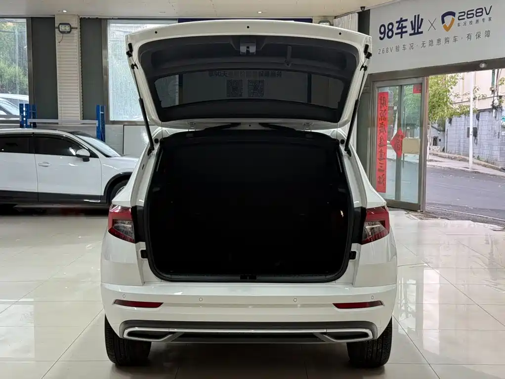 Skoda Karoq — миниатюра 24