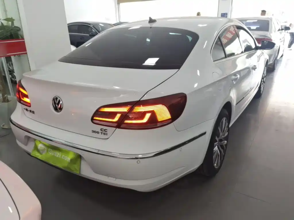 Volkswagen CC — миниатюра 7