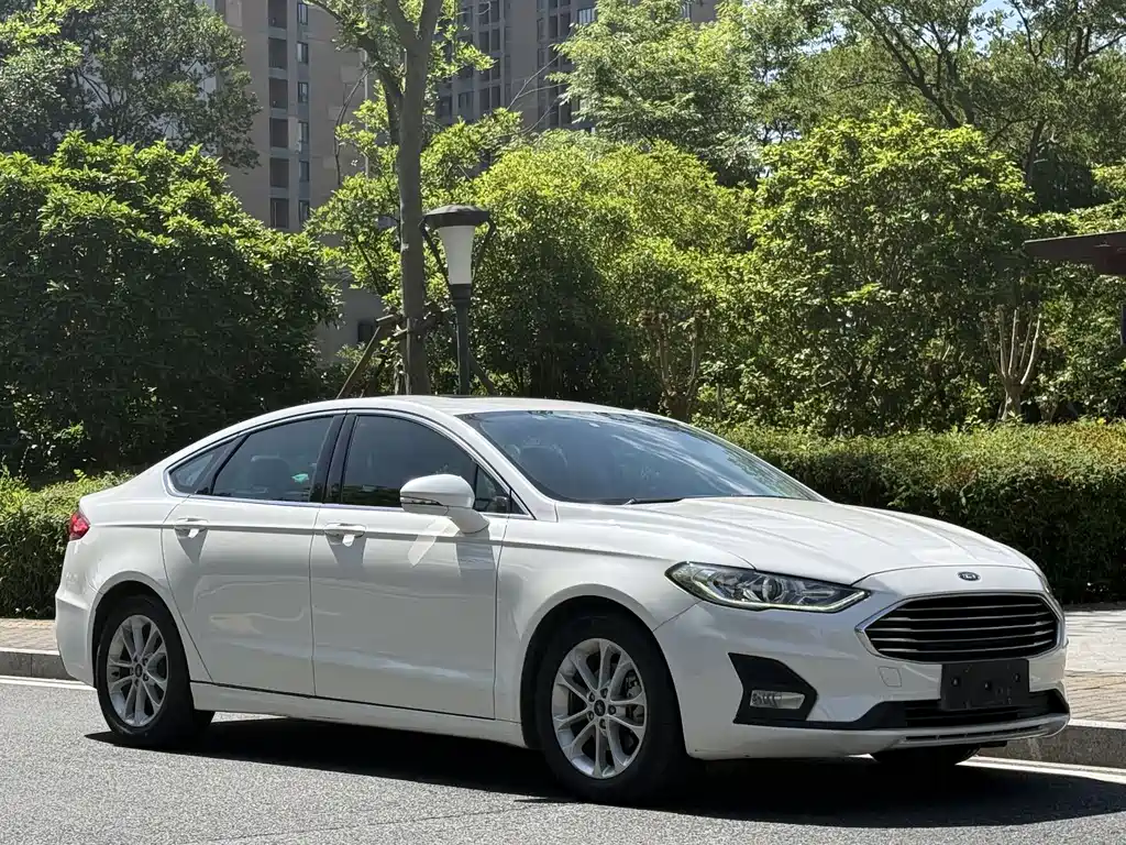 Ford Mondeo 2020 EcoBoost 180 Fashion