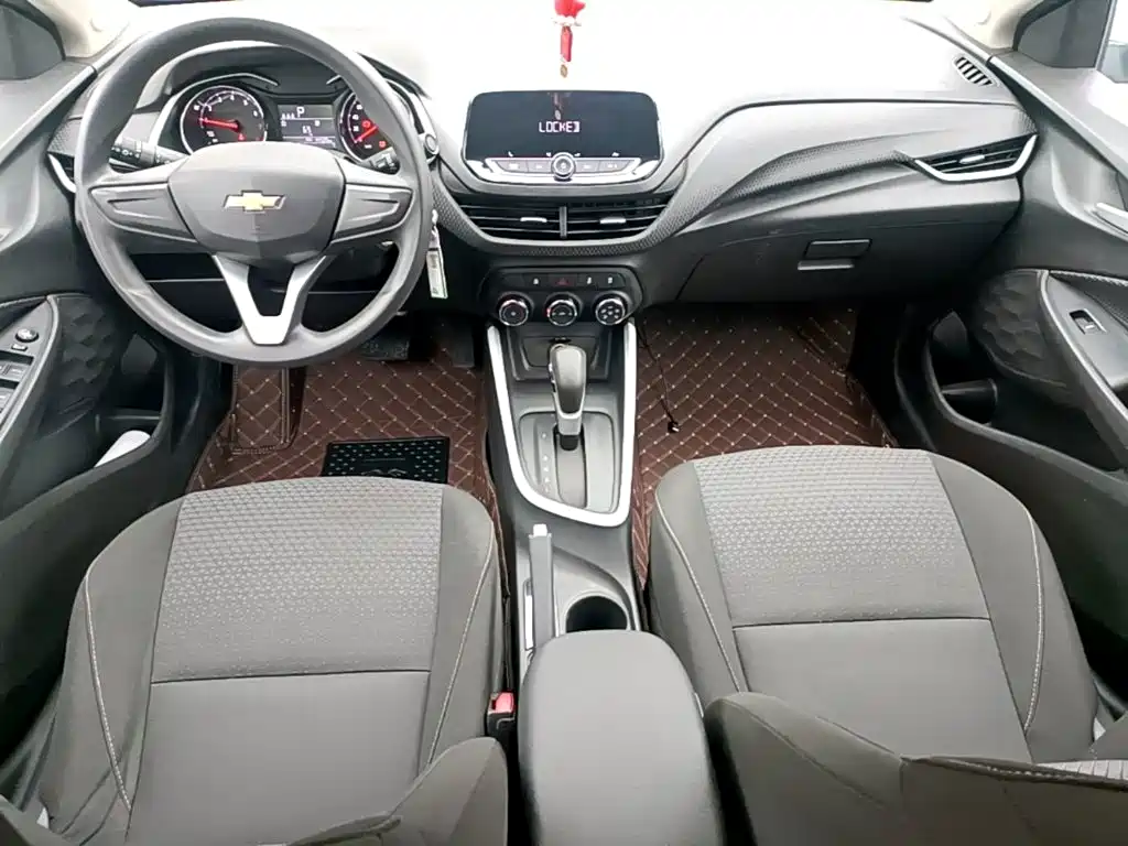 Chevrolet Cavalier — миниатюра 10